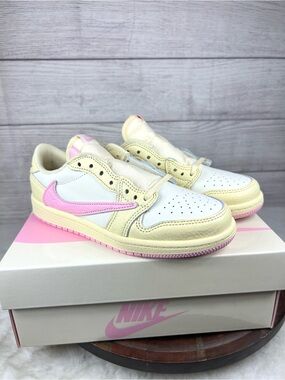 Jordan 1 Retro Low OG SP Travis Scott 'Shy Pink' (PS) - Size 2Y Ready to Ship